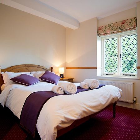 Rose Of York Hotel Richmond  Bagian luar foto