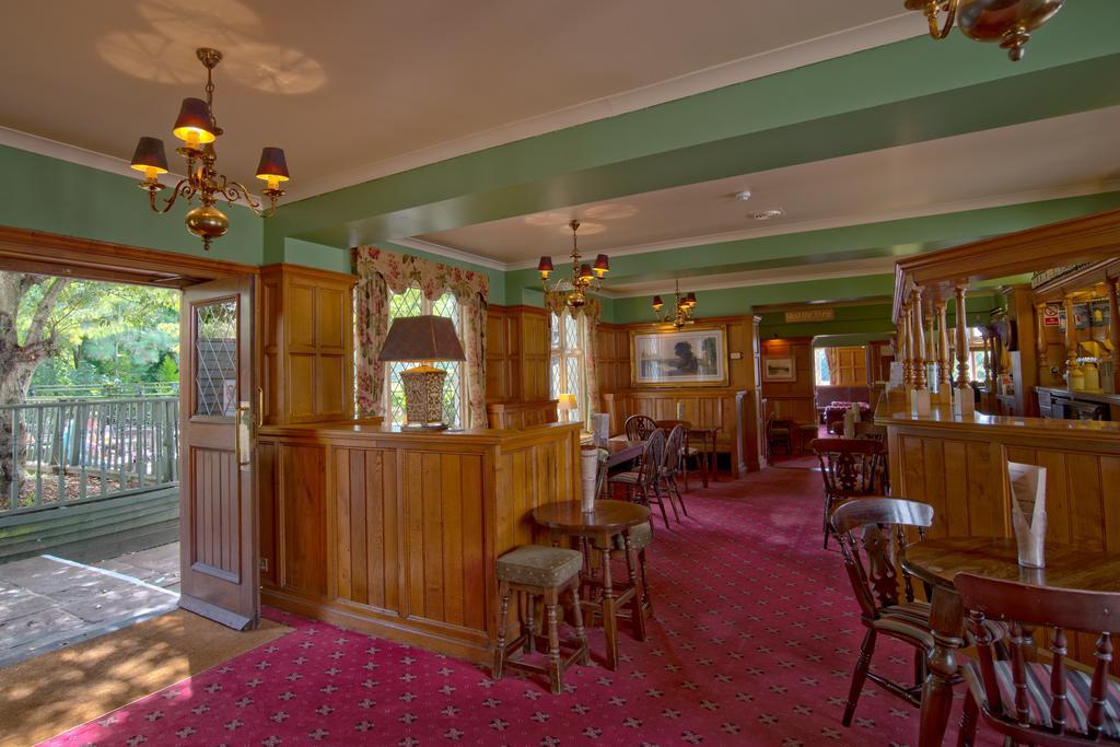 Rose Of York Hotel Richmond  Bagian luar foto